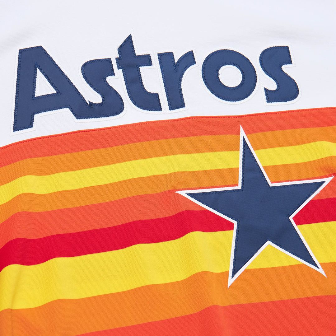 Houston Astros Craig Biggio White 2004 Cooperstown Collection Authentic Throwback Baseball Jersey | MLB Baseball Jersey
